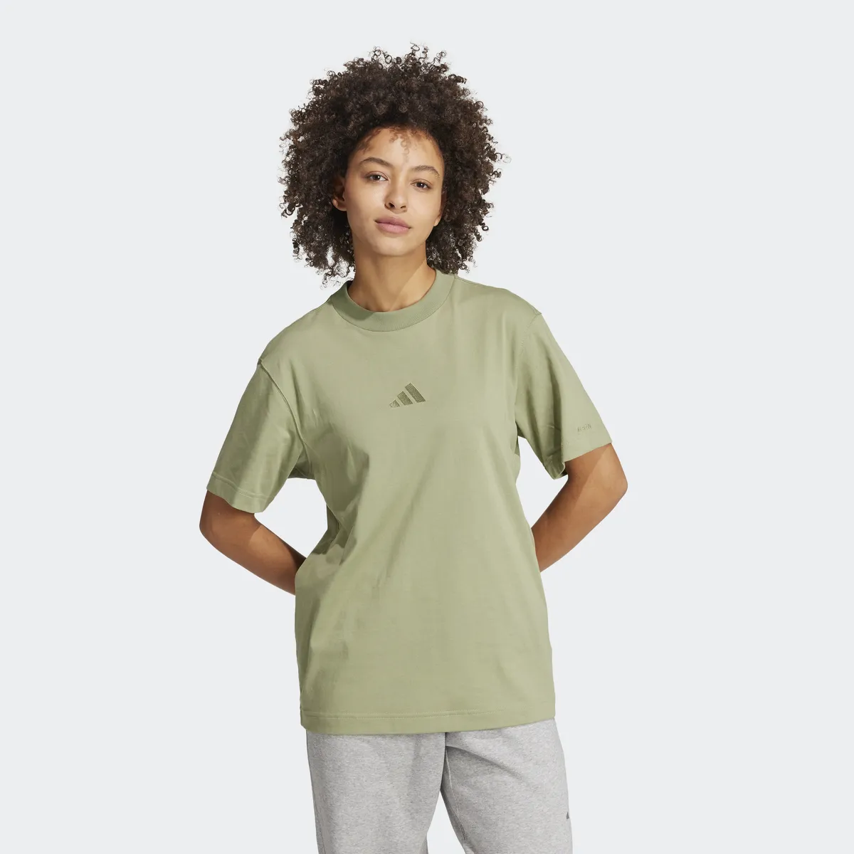 

Футболка Adidas Sportswear "W ALL SZN TEE", зеленый