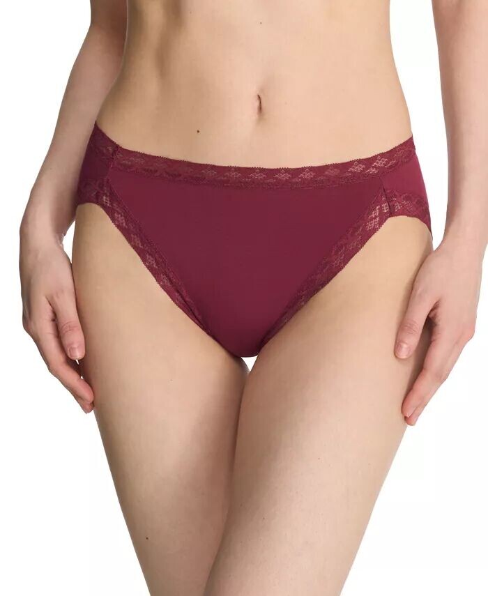 

Хлопковые трусы французского кроя с кружевной отделкой Bliss 152058 Natori, красный