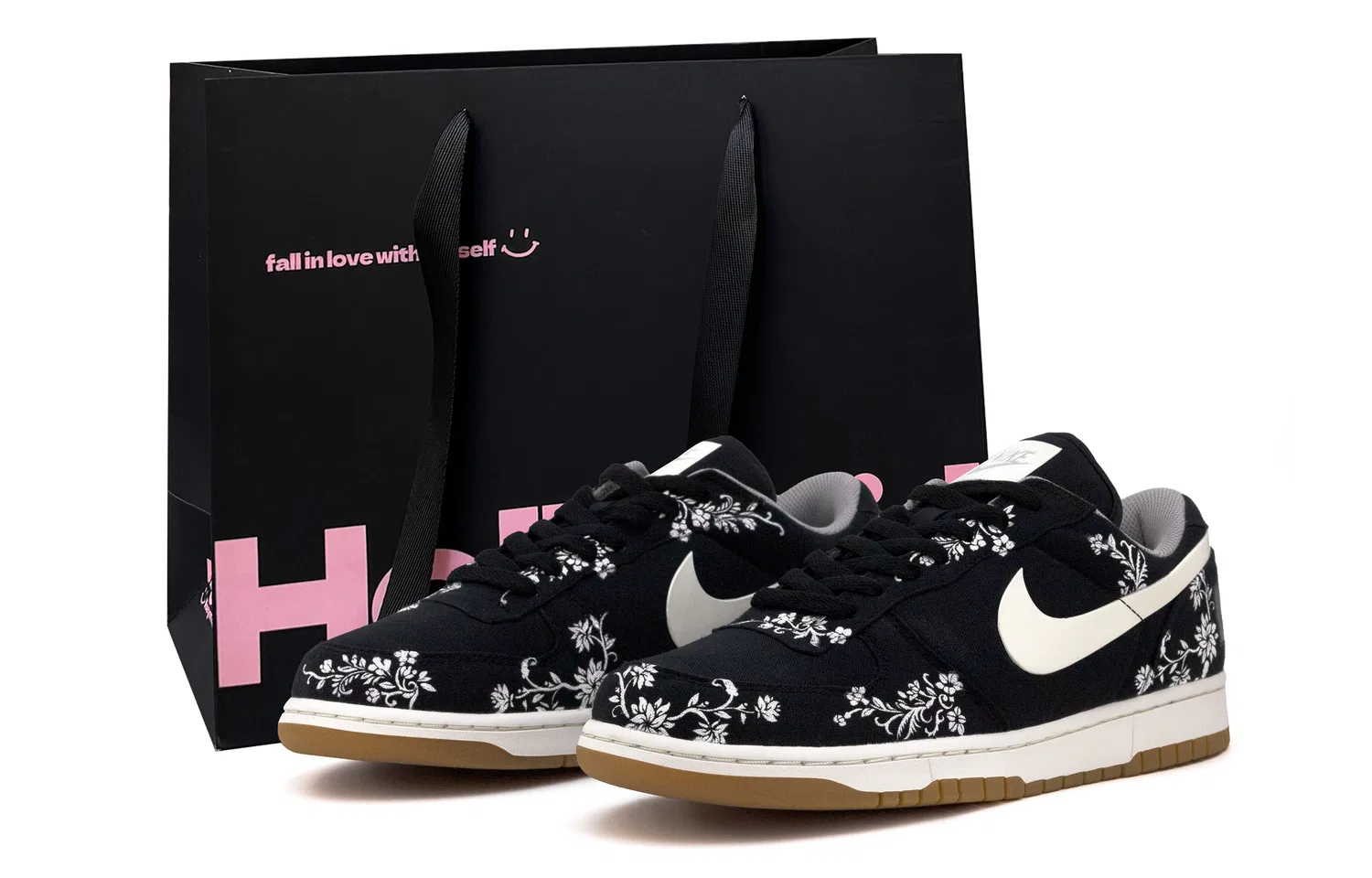 Кроссовки низкие Nike Big Black
