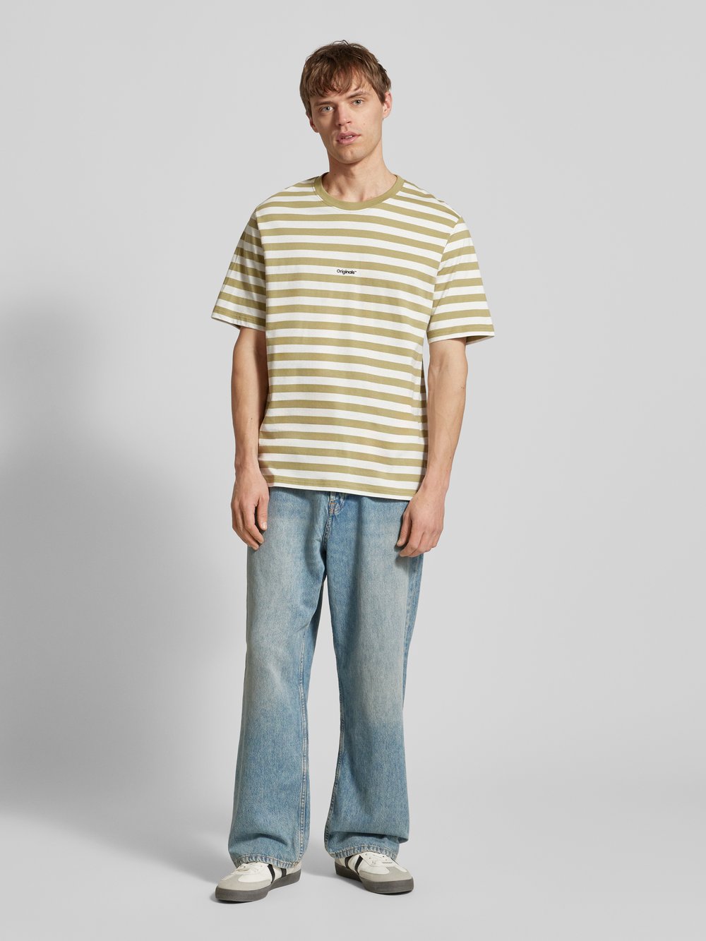 

Джинсы очень свободного кроя с пятью карманами, модель «RON» Jack & Jones
