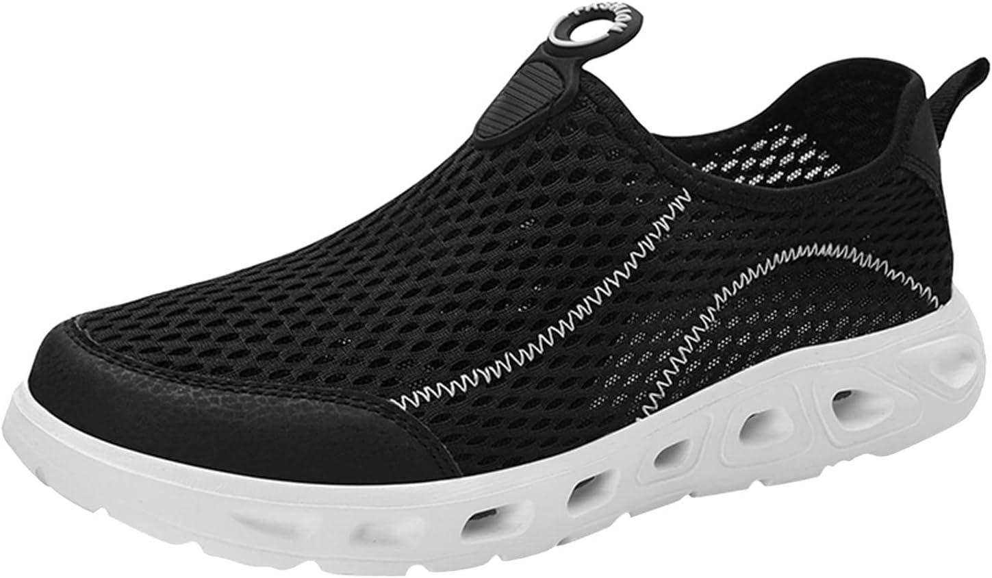 

Мужские спортивные кроссовки Весна и лето Модная новая модель Сетчатые, дышащие, комфортные, с нескользящей мягкой подошвой Generic, черный