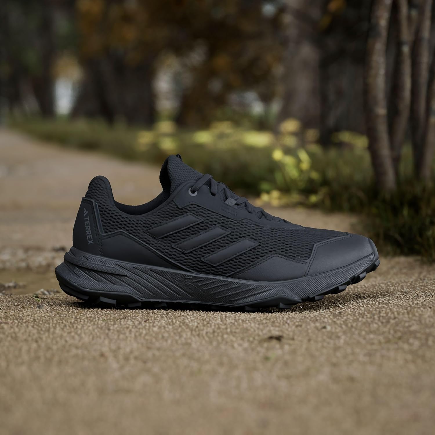 Мужские кроссовки Adidas Tracefinder для трейлраннинга, черный — фото 2