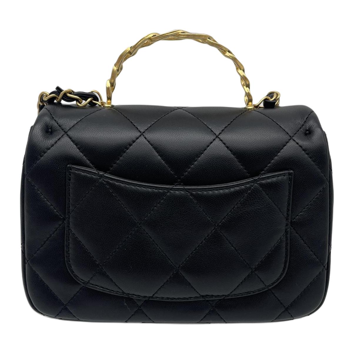 CHANEL Женская мини-сумка через плечо из овчины черная — фото 4