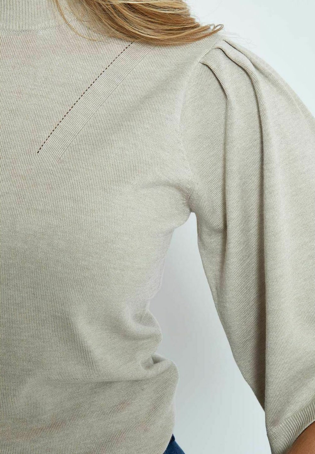 

Базовая футболка KYLINA HIGH NECK Minus, бежевый