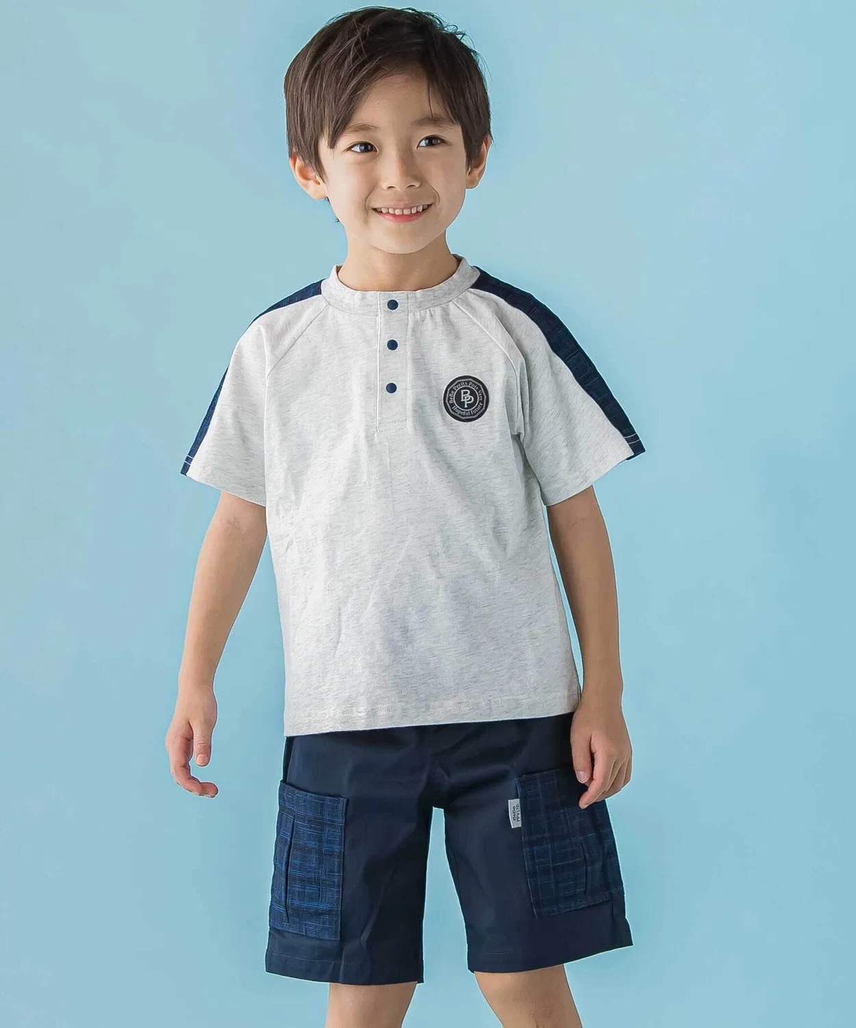 Детский костюм с клетчатой отделкой BeBe Petits Pois Vert, топ и шорты, белый