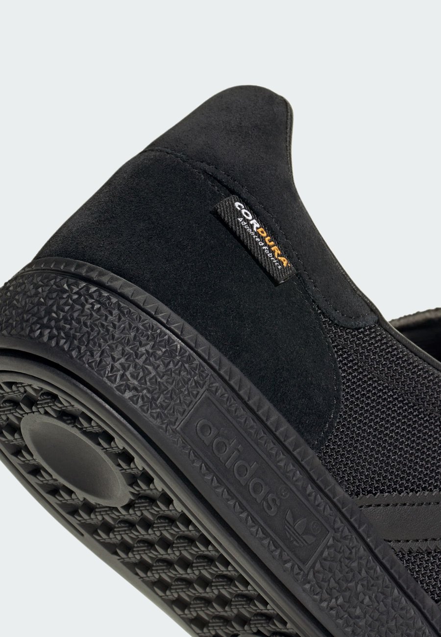 Кроссовки Adidas Originals HANDBALL SPEZIAL , Core Black/Core Black/Carbon/Black — фото 3