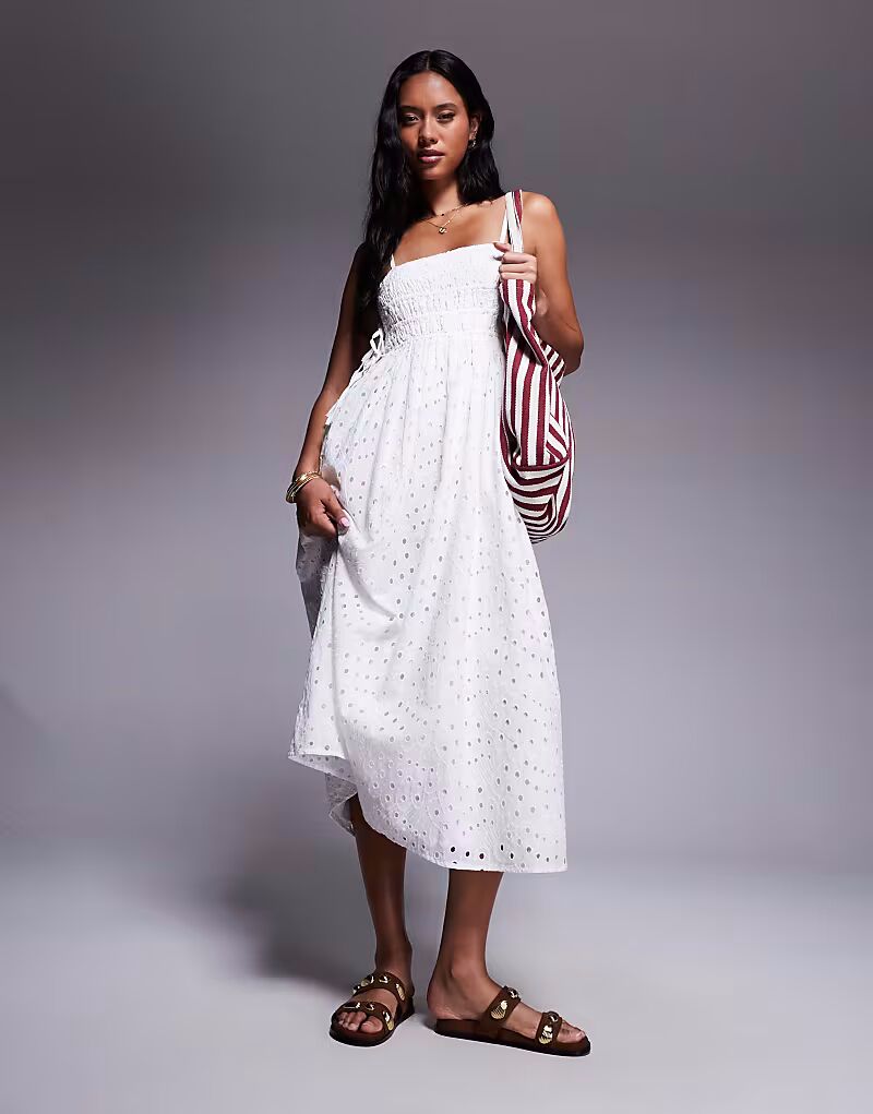 

Платье макси River Island в стиле бродери baby doll белого цвета
