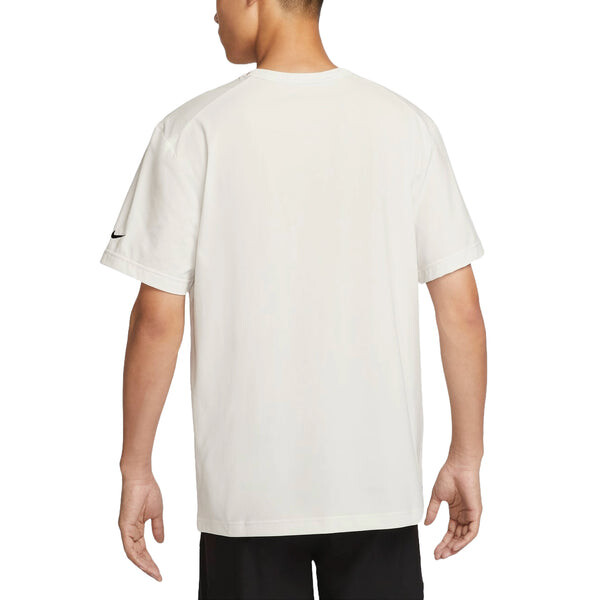 Футболка hyverse track club dri-fit running t-shirt asia sizing 'beige' Nike, бежевый — фото 2