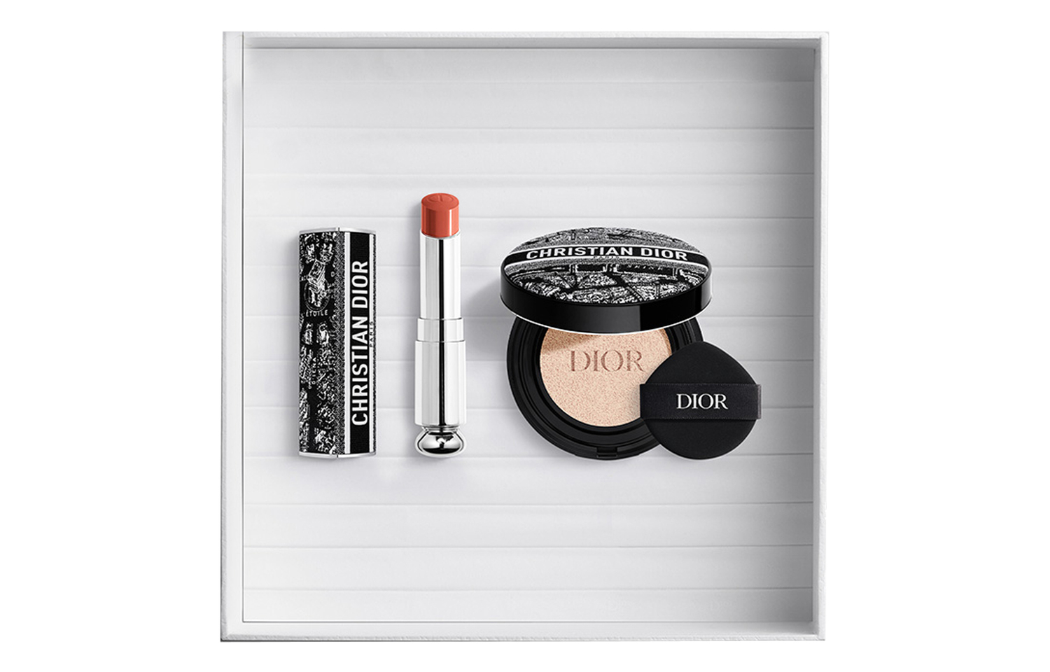 

Paris Maps Limited тональная основа с воздушной подушечкой набор для макияжа легко растушевывается DIOR