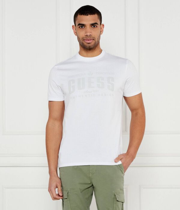 

Футболка Guess Jeans Regular Fit с логотипом, белый