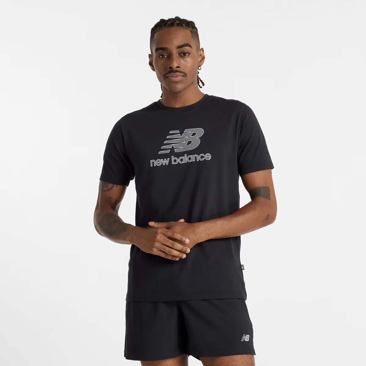 

Мужская футболка New Balance MT51003BK, черный