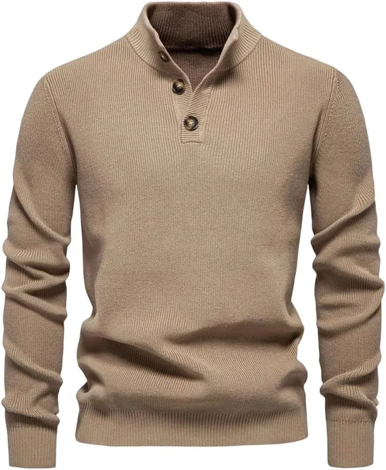 

Осенне-зимний мужской свитер с воротником-стойкой на пуговицах