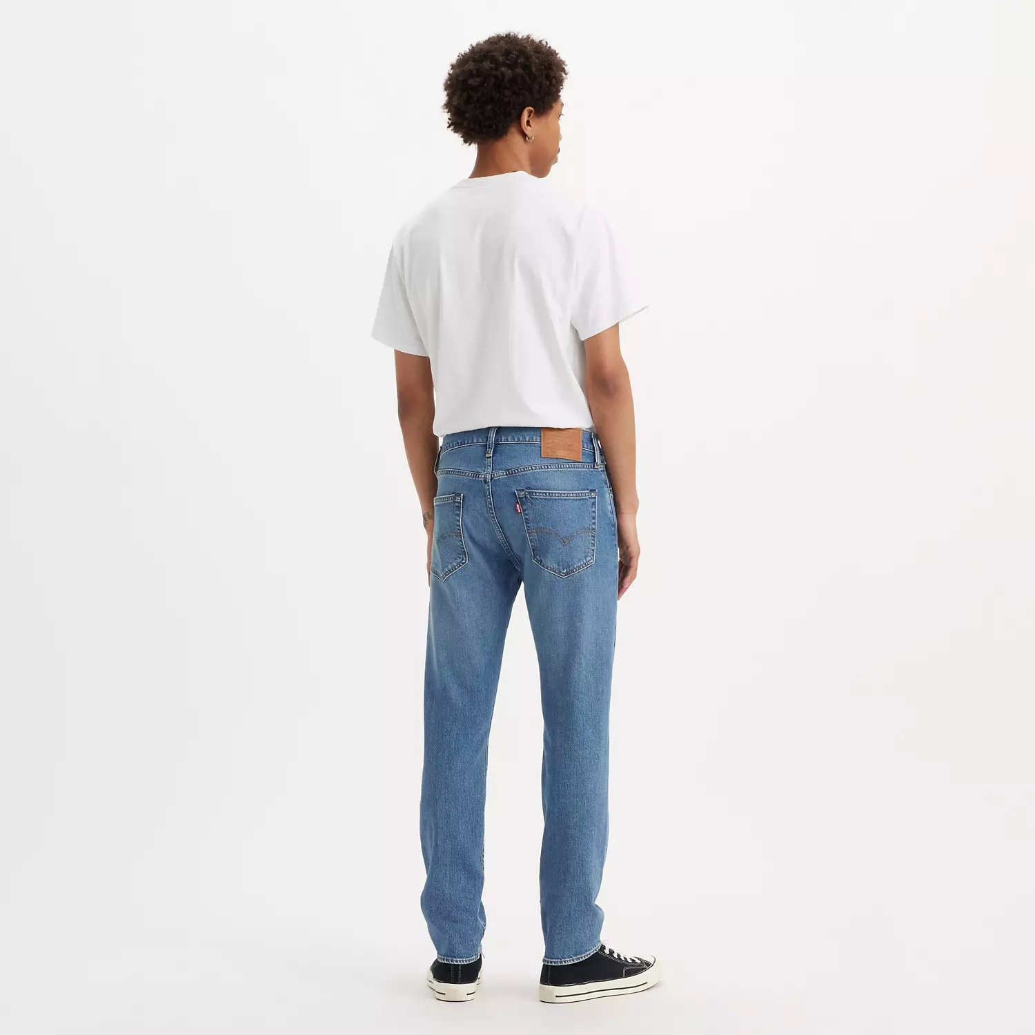 Мужские джинсы зауженного кроя 502 Levi's, цвет A Step Ahead - Medium Wash - Stretch — фото 3