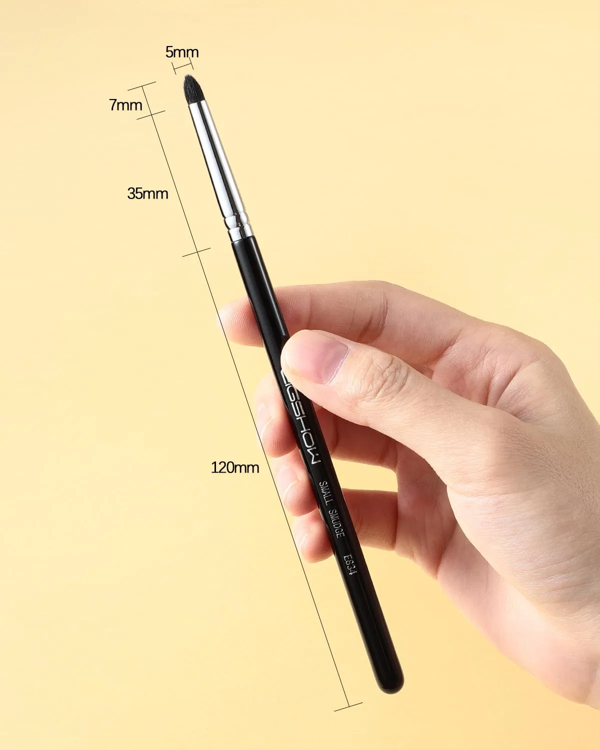 Кисть для теней «Precision Tapered Eyeshadow Brush» от EIGSHOW Eigshow, E834 — фото 2