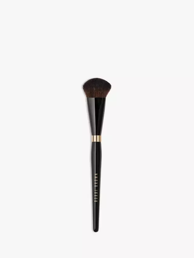 Кисть для создания эффекта мягкого фокуса Bobbi Brown