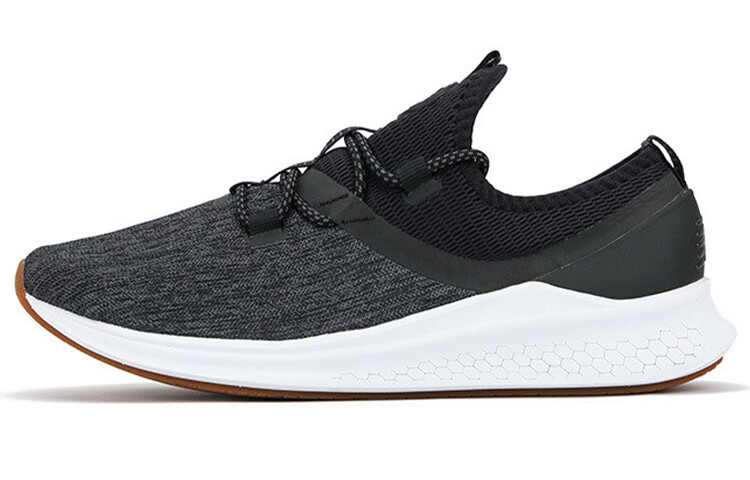 

New Balance Lazr Кроссовки Мужчины