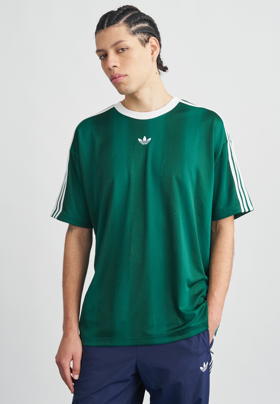 

Футболка Adidas Originals UNISEX, Green/Dark Green, Зеленый, Футболка Adidas Originals UNISEX, Green/Dark Green