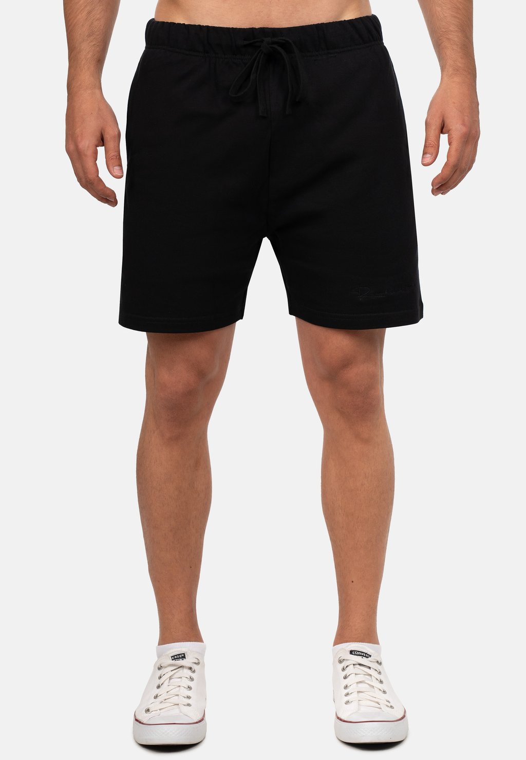 

Шорты Pantaloni sportivi Reichstadt, черный