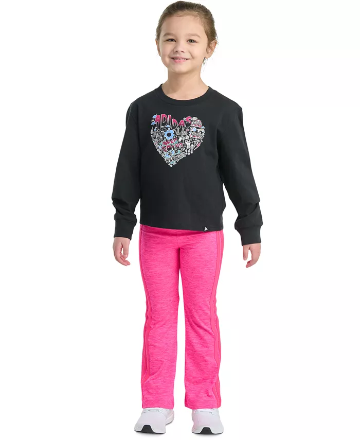 

Комплект для малышек и девочек: футболка с принтом с длинными рукавами и расклешенные брюки Adidas, черный