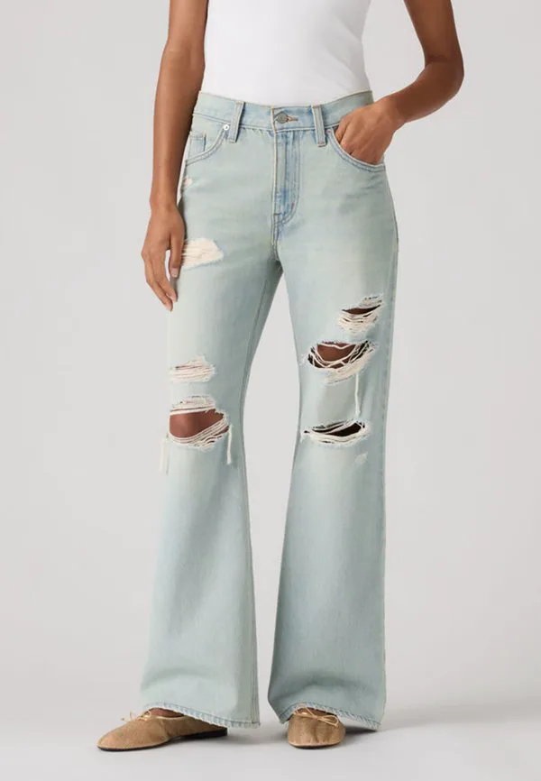 Свободные джинсы-клеш средней длины Levi'S, Que Pasa
