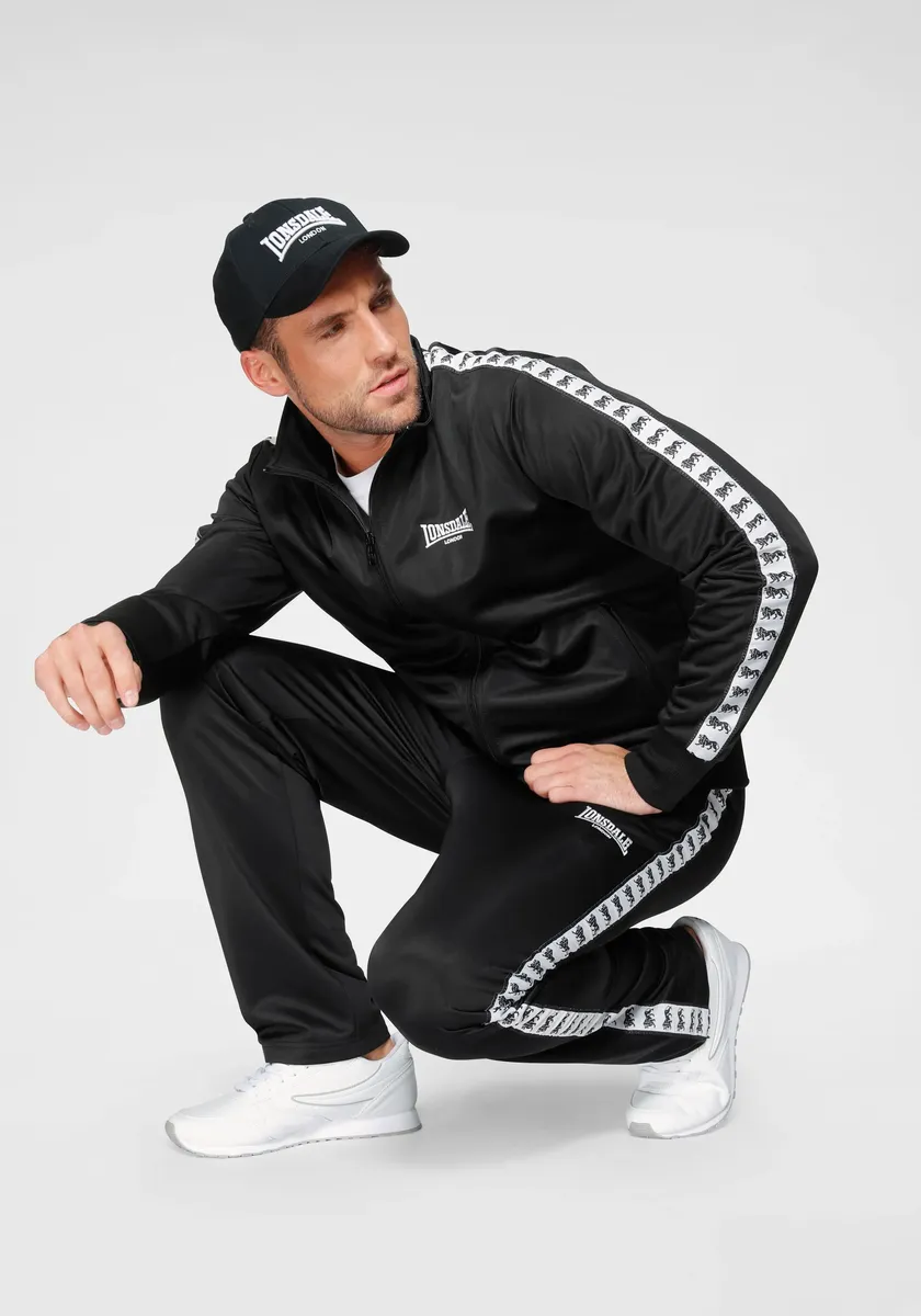 

Спортивный костюм Lonsdale "WYBERTON", черный