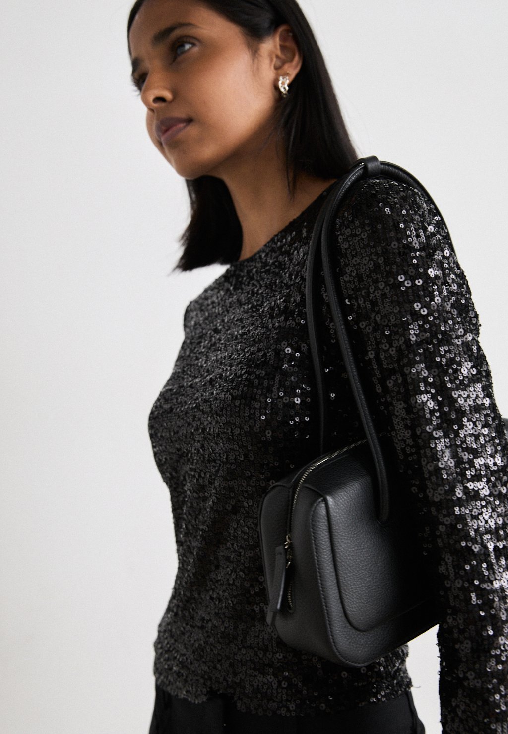 

Топ с длинными рукавами PAILLETTES DKNY, черный