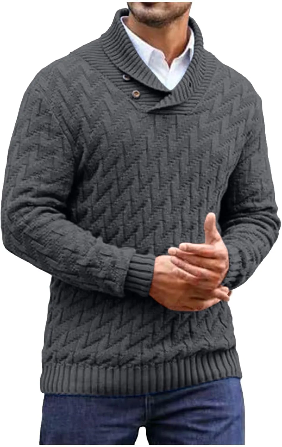 

Мужской свитер с кабельной вязкой и воротником на пуговицах