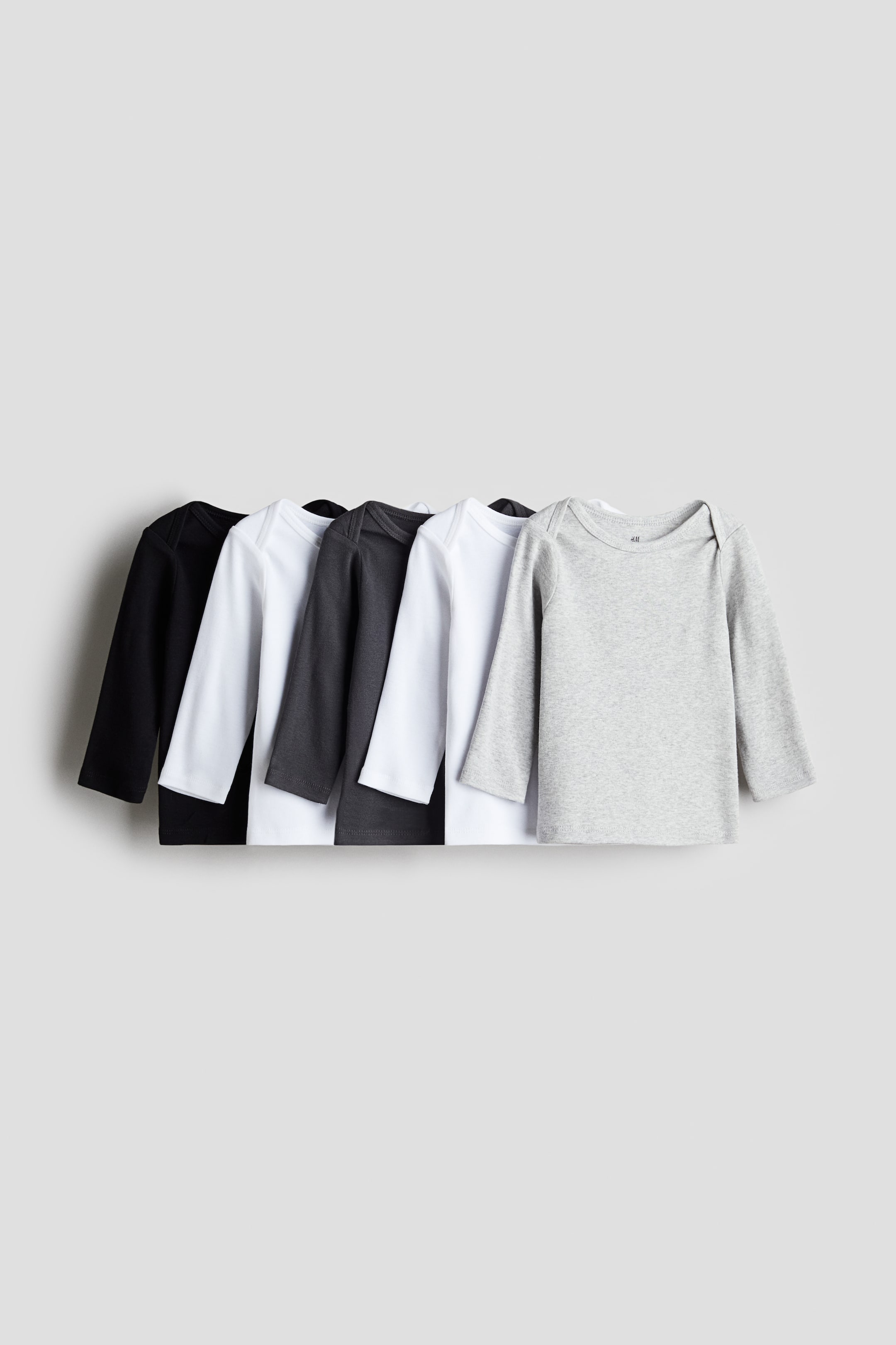 

Упаковка из 5 хлопковых рубашек. H&M, белый