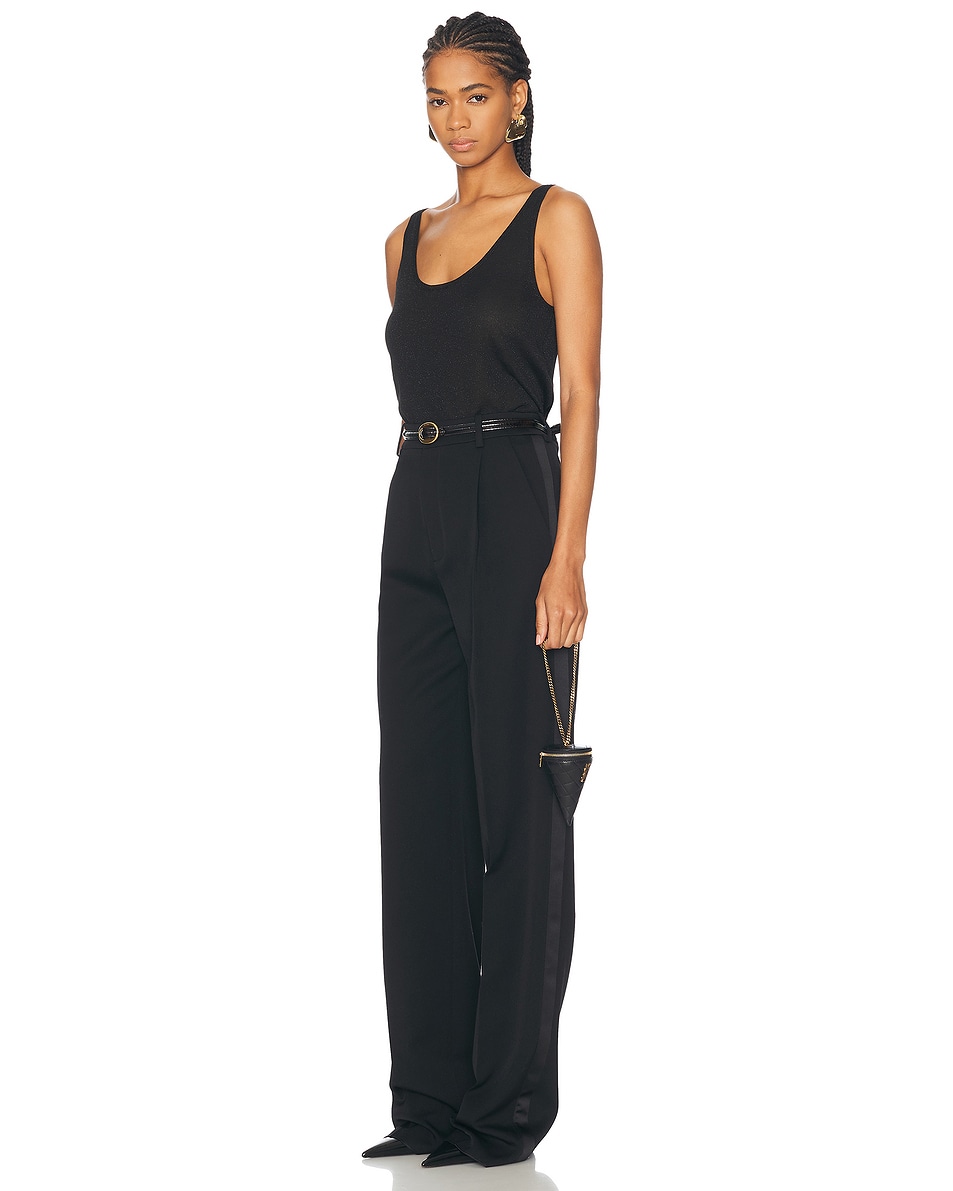

Сумка-подвеска Saint Laurent, цвет Nero