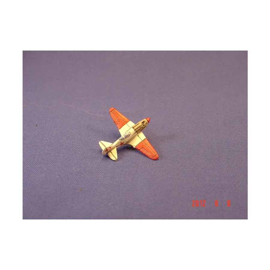 

МиГ-3, Luftwaffe 1946 Miniatures - Soviet Union (1:300)
