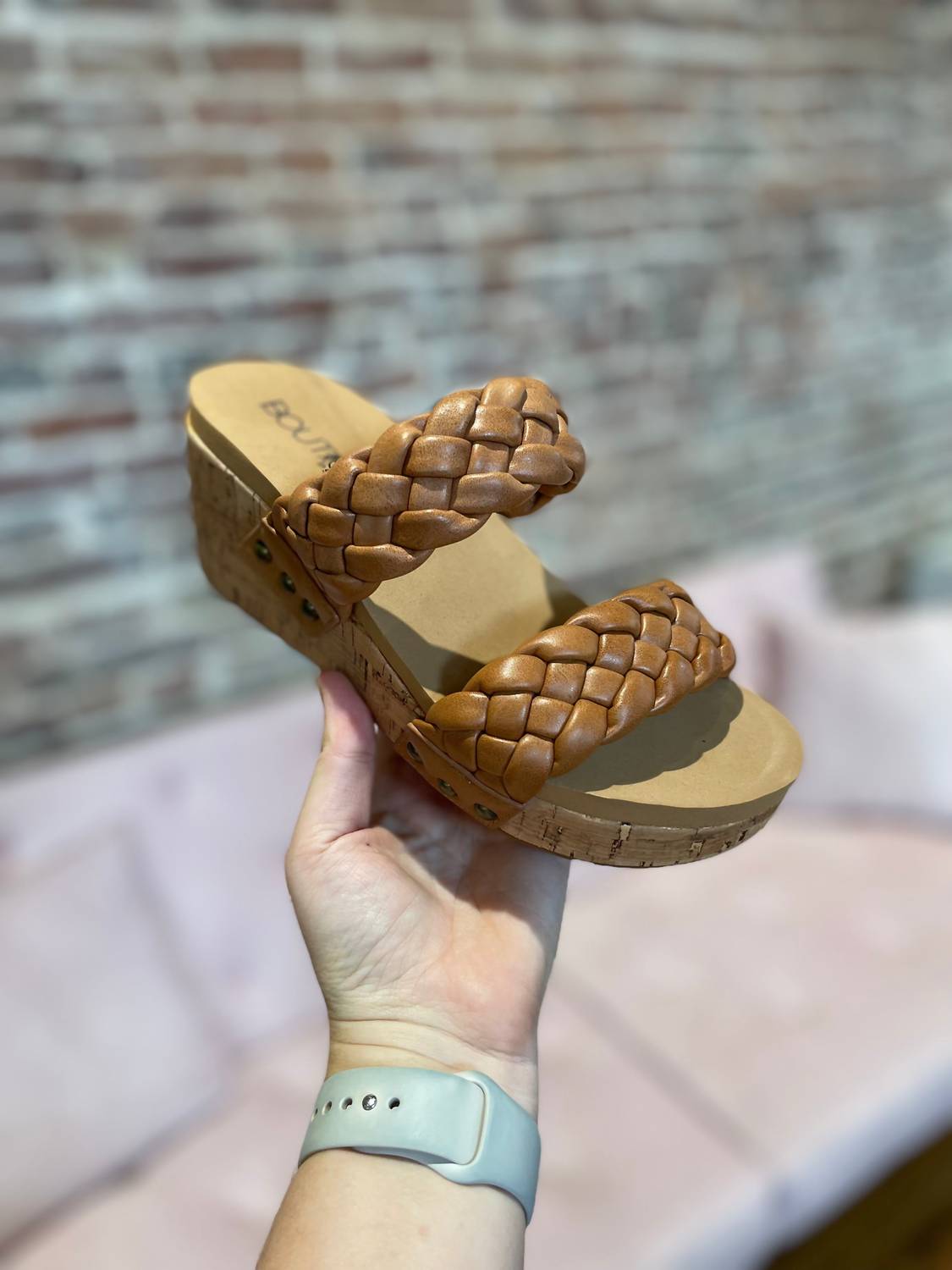 Восхитительные мюли на платформе с плетением в коньячном оттенке Corkys Footwear, Cognac