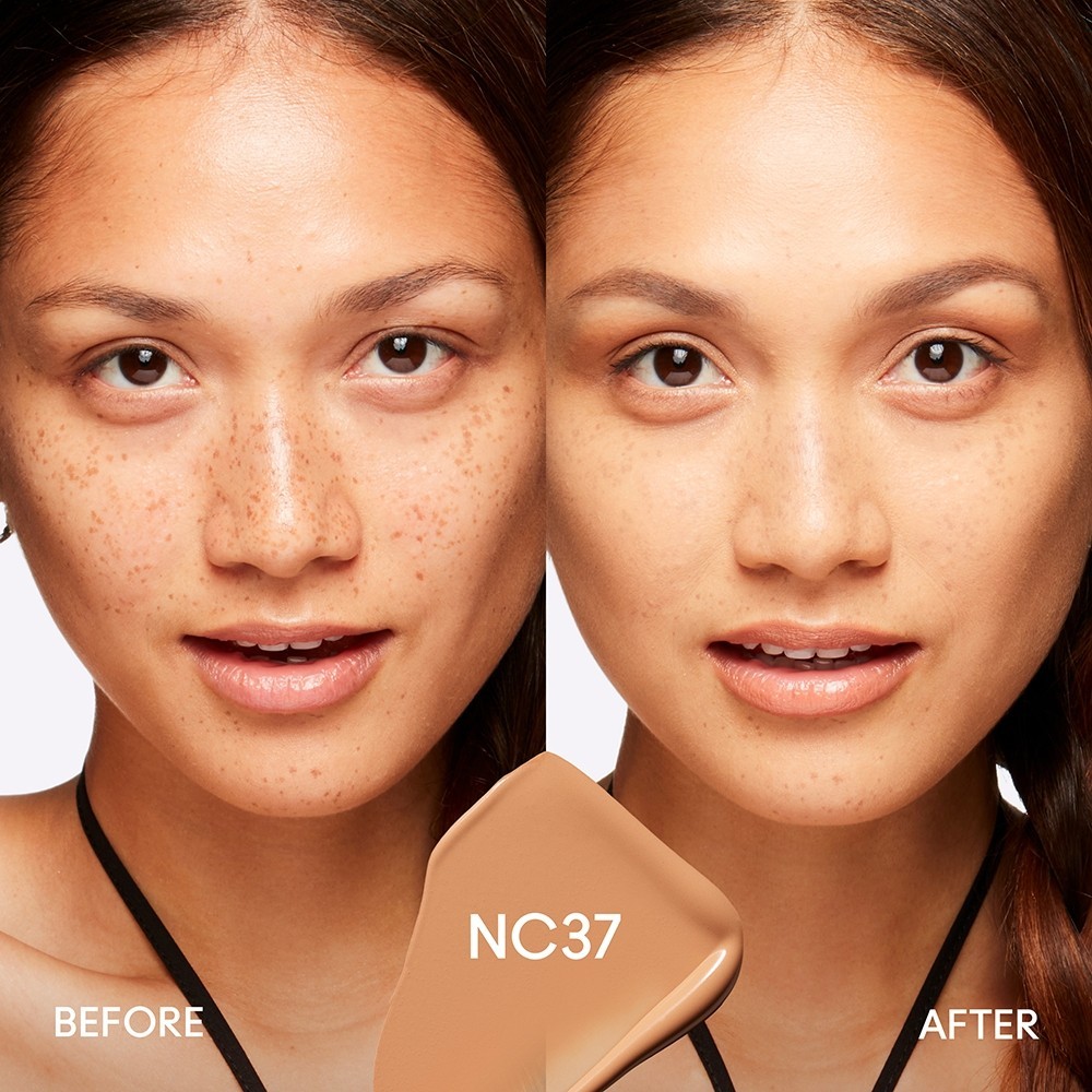 Тональный крем Studio studio fix fluid spf15 24hr matte foundation + oil control Mac, nr. nc37, 30 мл — фото 3