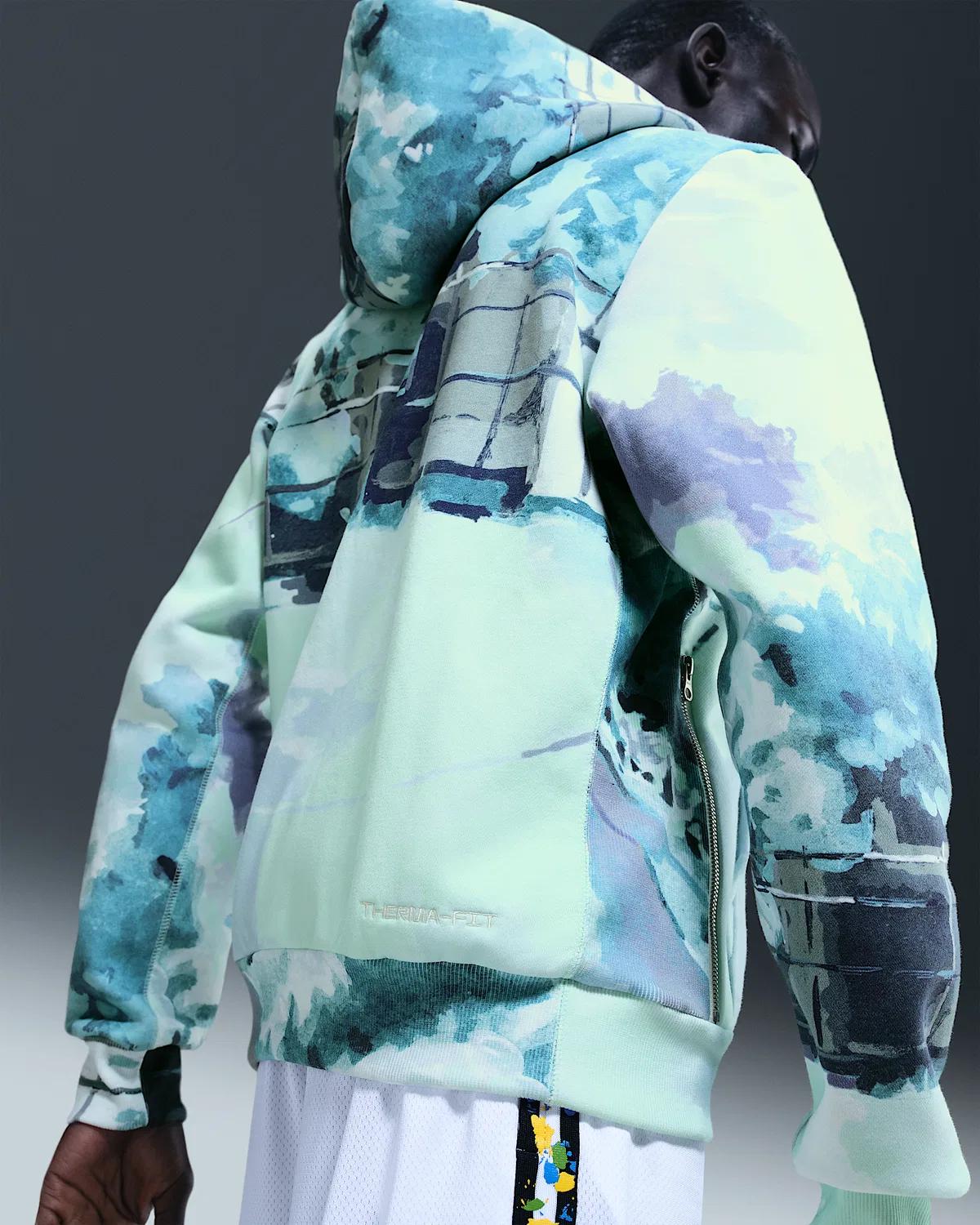 Мужская баскетбольная худи Nike Standard Issue Therma-FIT, Dusty Cactus/Pale Ivory — фото 2