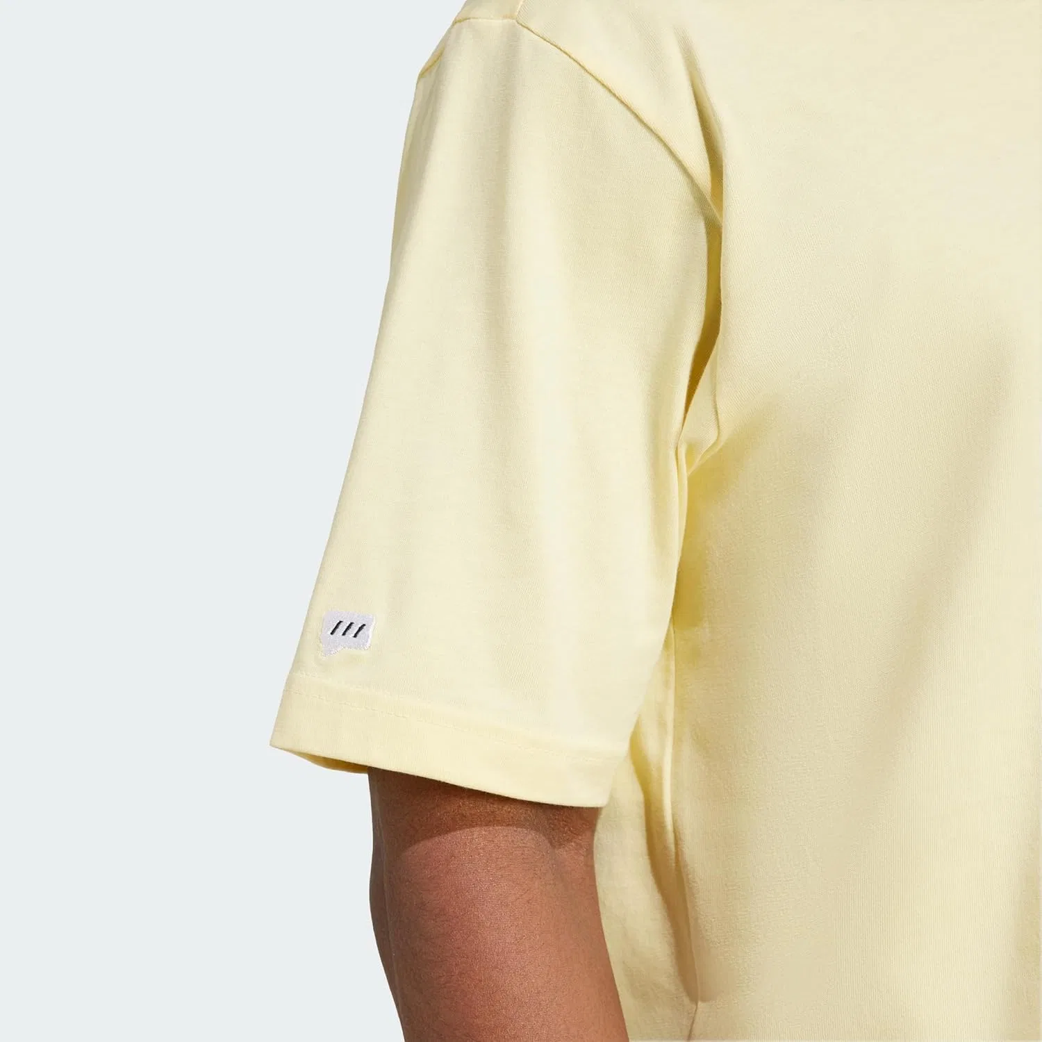 Футболка с карманом Adidas Men's Remoji, желтый — фото 2