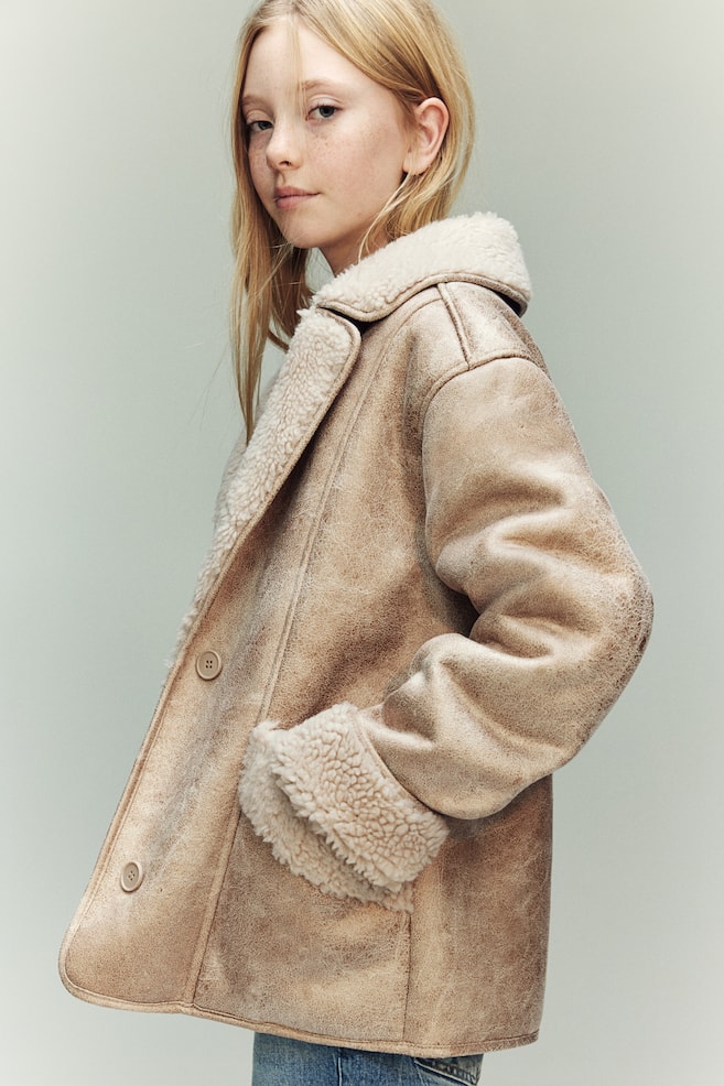 

Куртка с подкладкой из плюша H&M, бежевый