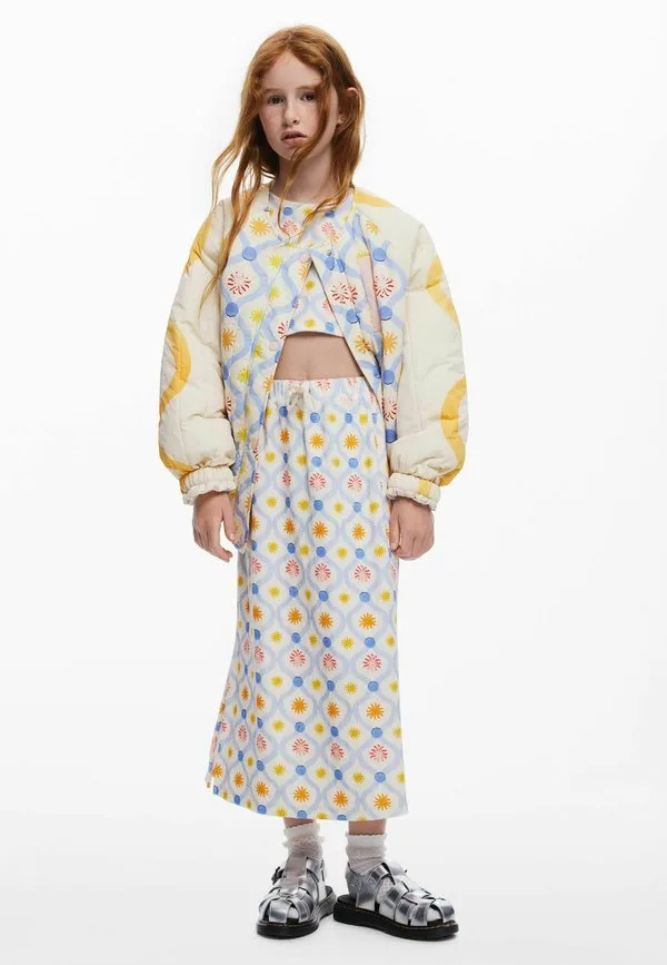 Утепленная куртка, подошвы, легкая куртка Desigual, White