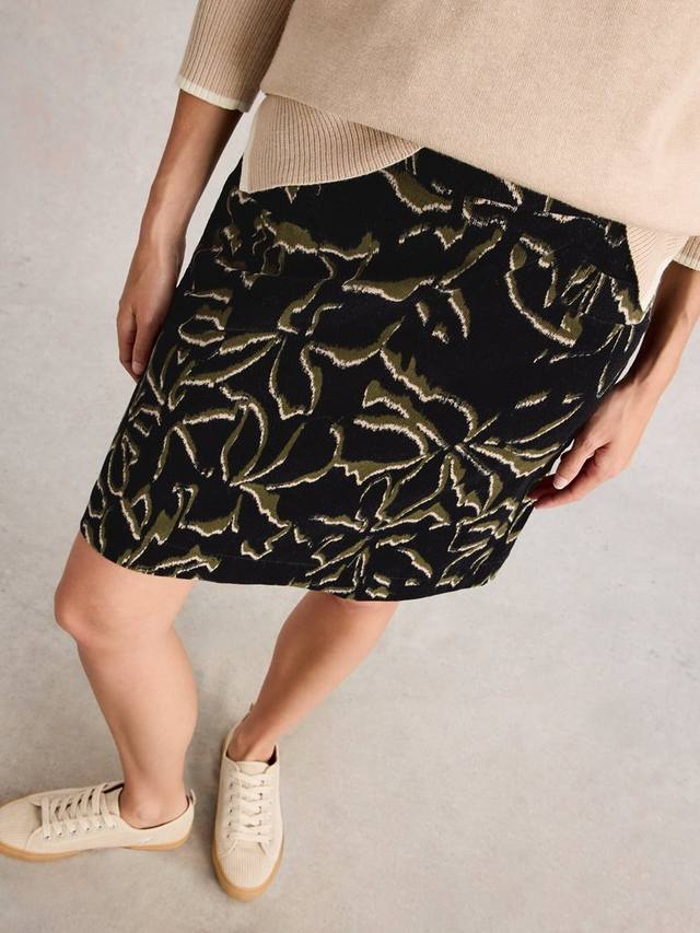 

Коралловая мини-юбка трапеция из хлопкового состава White Stuff