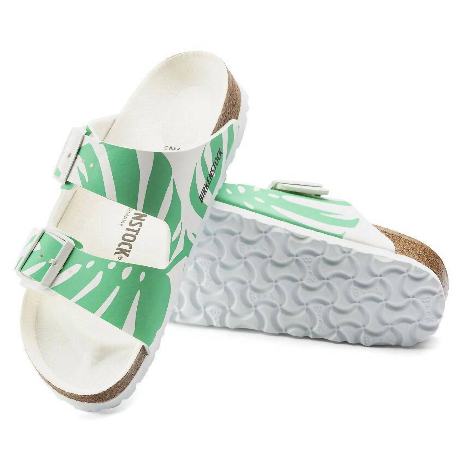 Женские мюли Arizona Monstera Bold в цвете нефритовый белый Birkenstock