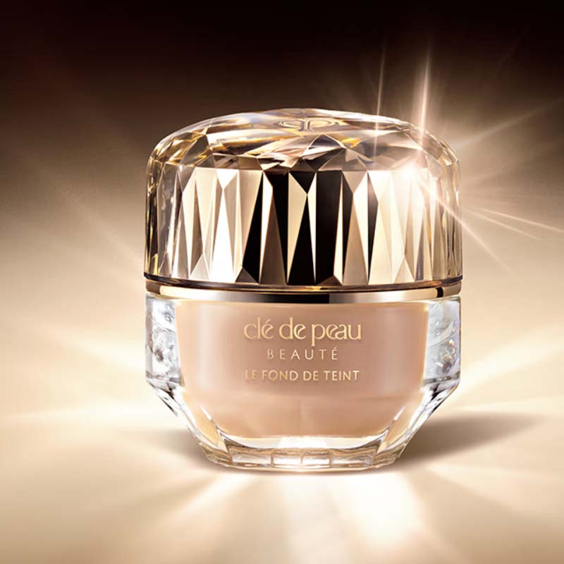 Тональная жидкость Daisy Box Crystal Radiance Natural 28 мл Clé De Peau Beauté — фото 3