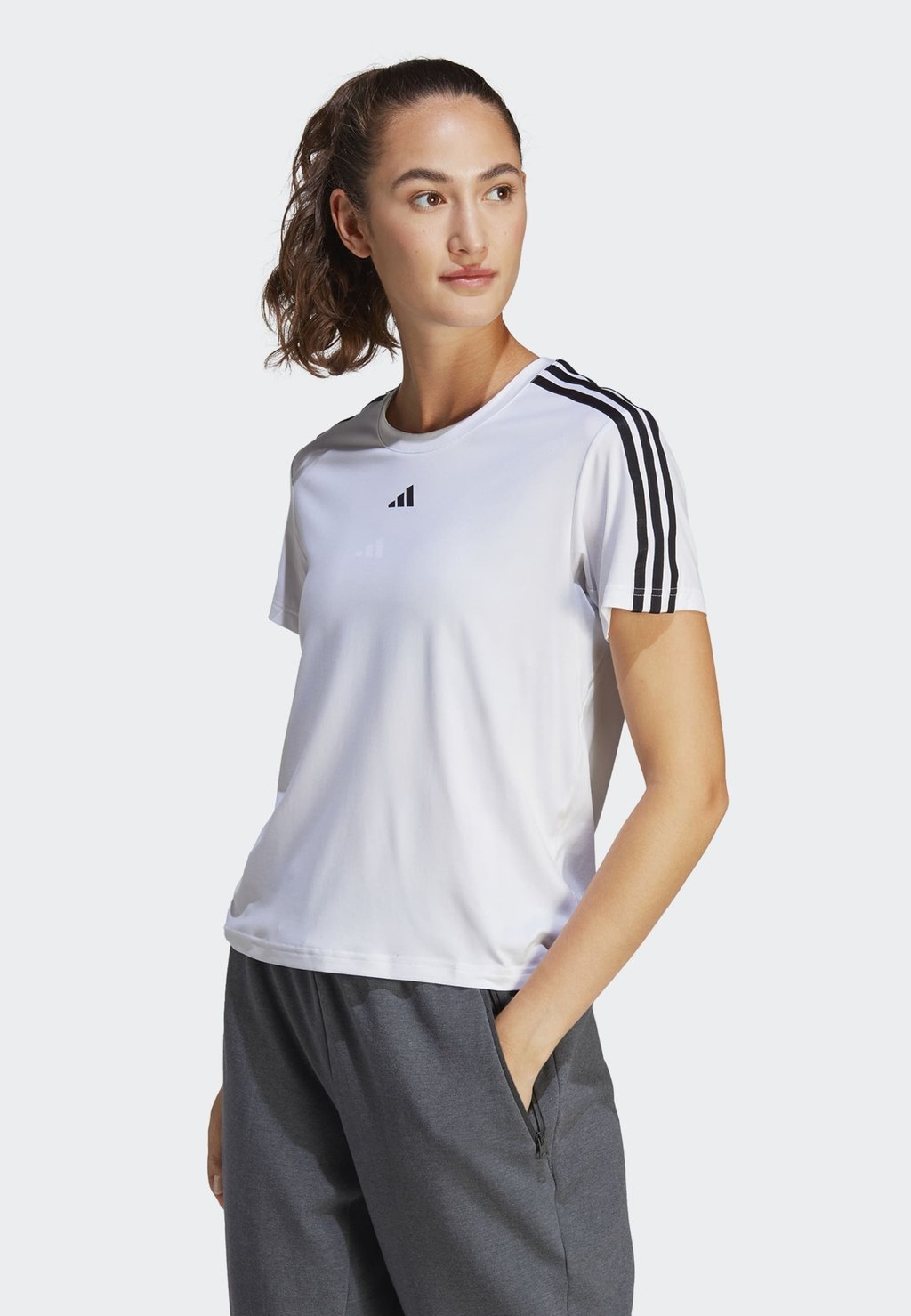 

Спортивная футболка Adidas, Серый, Спортивная футболка Adidas