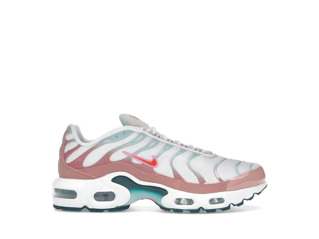 Детские кроссовки Lifestyle с технологией Air Max Nike Air Max Plus, White/Red Stardust/Jade Ice/Siren Red