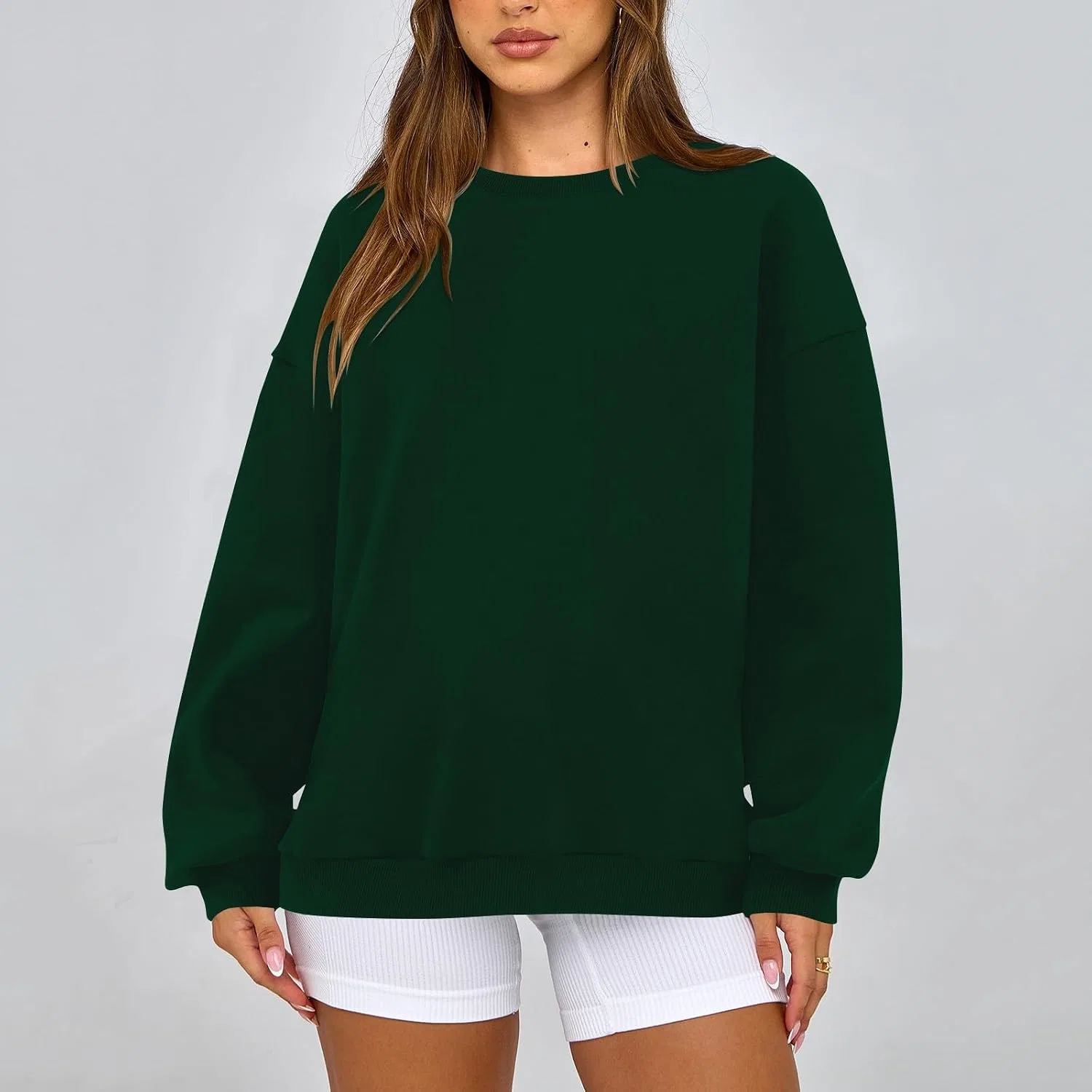 Женский свитшот с начёсом, модель Fleece Lined Crewneck, армейский зелёный — фото 2