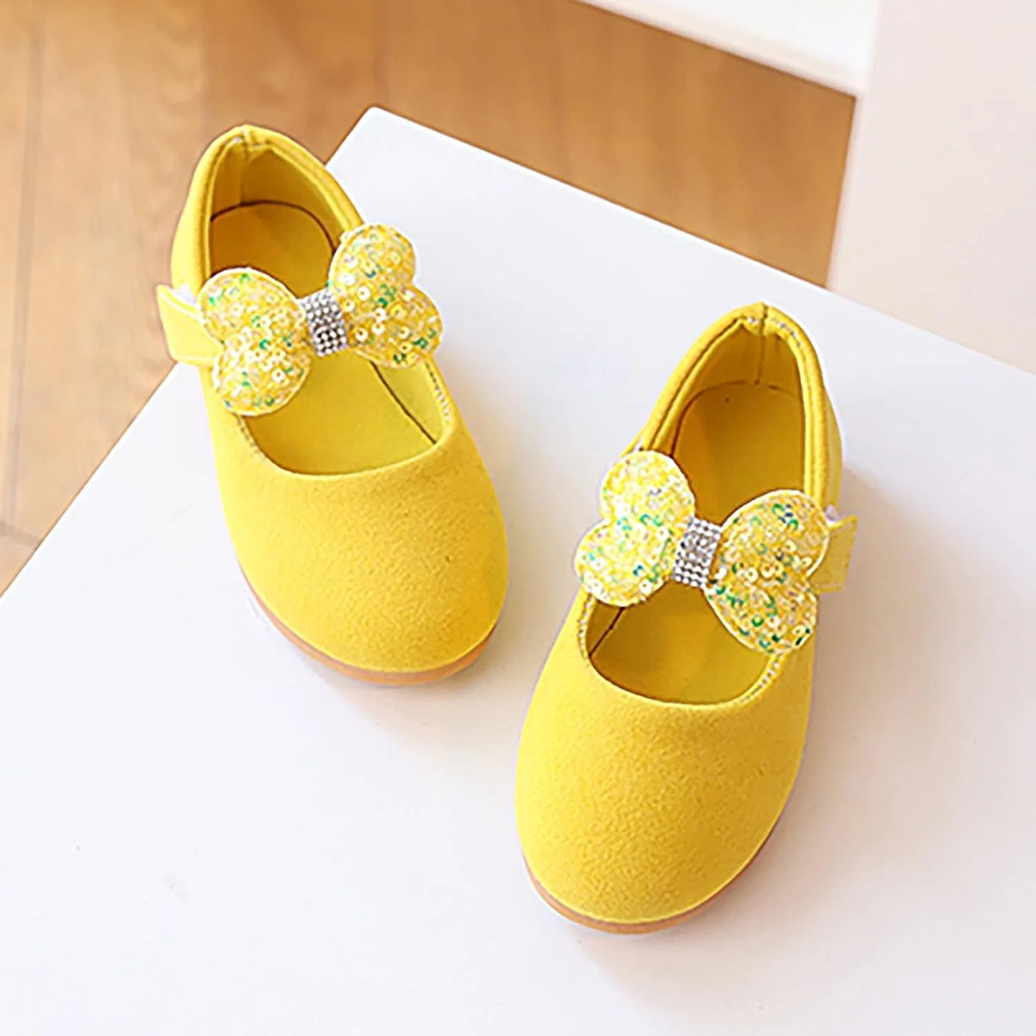 Детские туфли для девочек с блестящим бантом Мэри Джейн, Yellow — фото 4