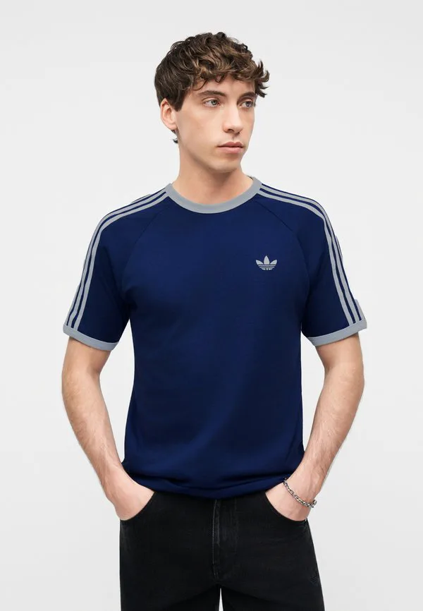 Футболка унисекс с принтом Adidas Originals, Dark Blue — фото 4