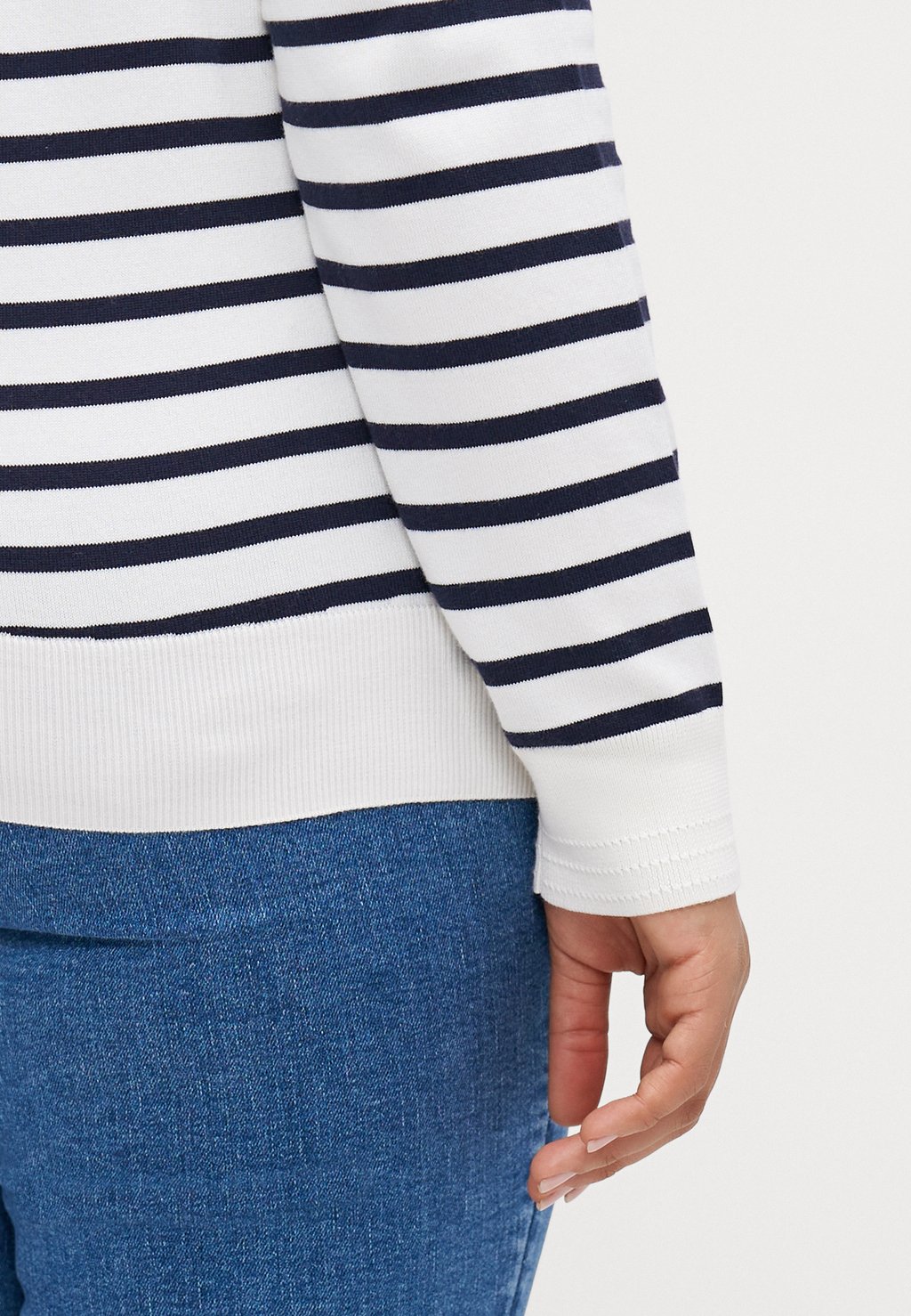 

Джемпер STITCH Tommy Hilfiger Curve, белый