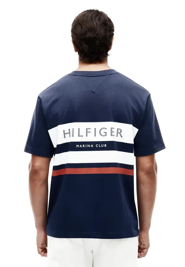 Футболка с принтом Sail colorblock athleisure sail pack, Tommy Hilfiger, Carbon темно-синий