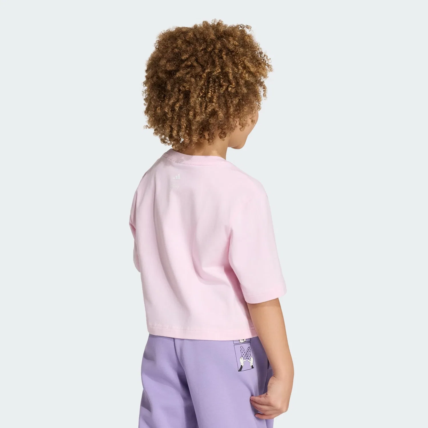 Спортивная футболка Adidas Sportswear Performance Shirt Disney Minnie Maus розового цвета — фото 3