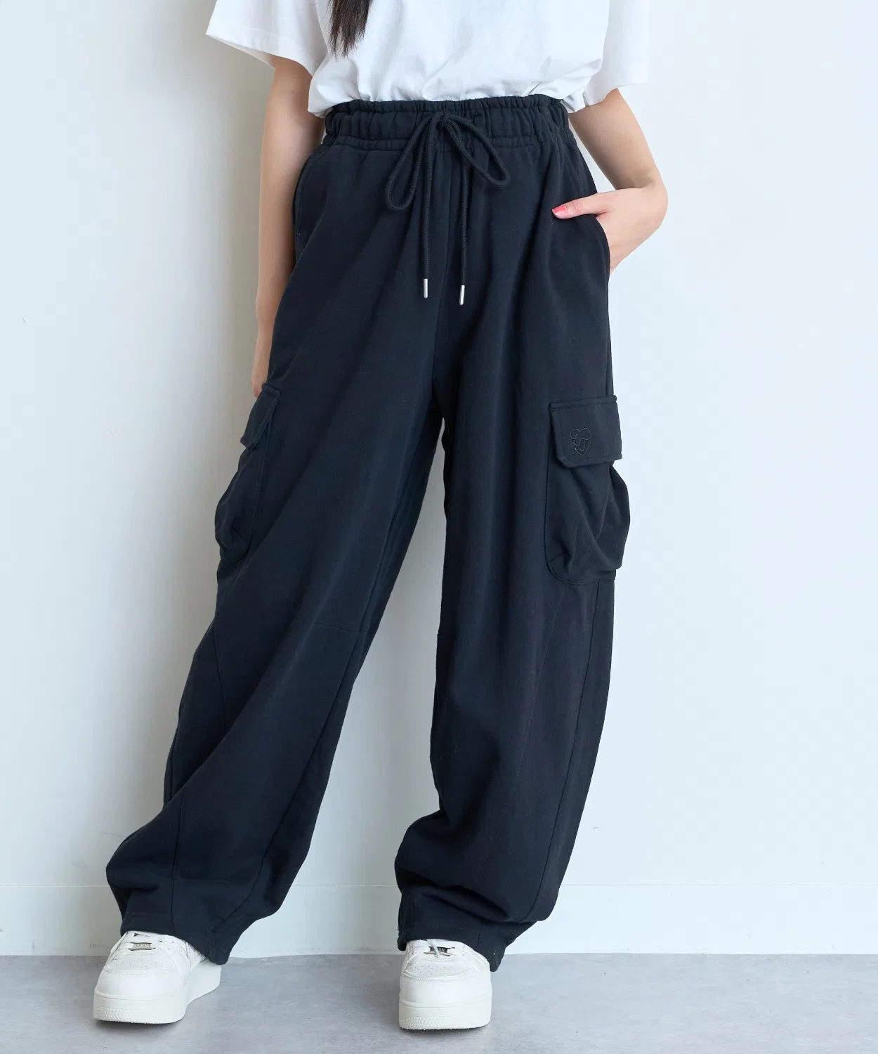 Детские штаны из футера с карго-карманами, свободного кроя LOVETOXIC, Черный