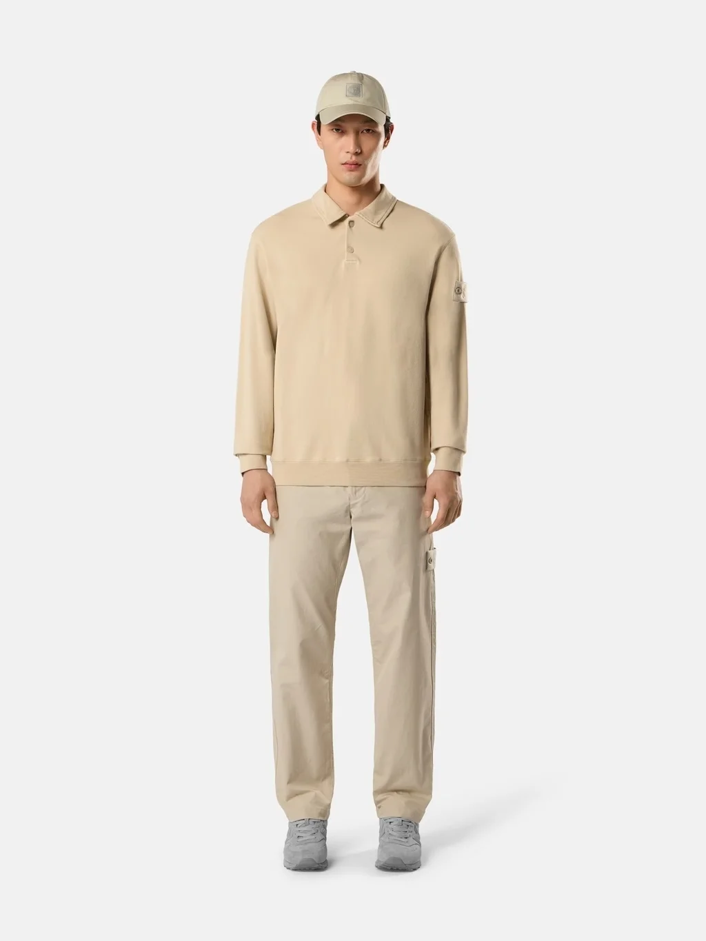 Мужской свитшот с воротником поло Stone Island Comfort Fit, бежевый — фото 3