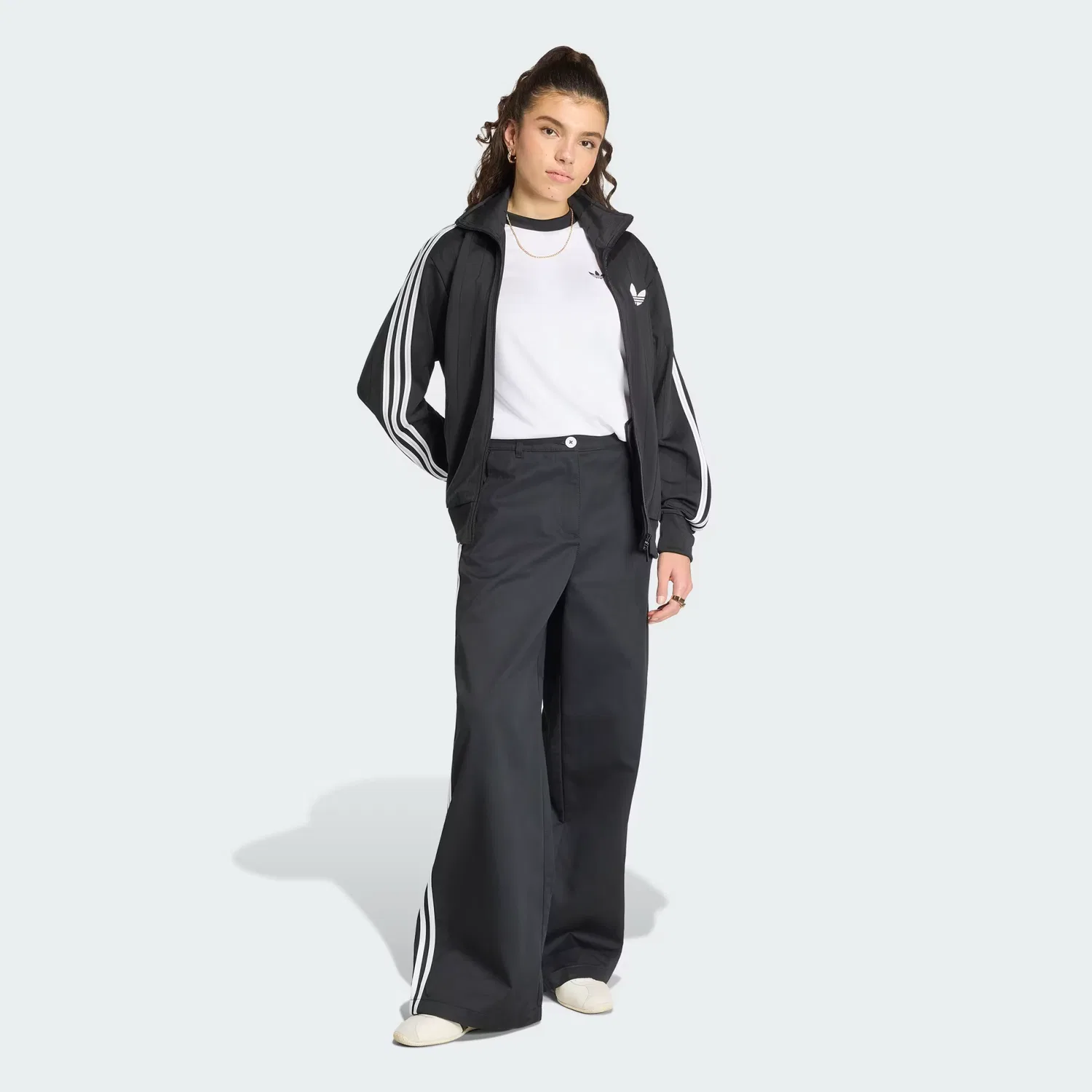 Женские брюки свободного кроя Tailored Pant Adidas Originals, черный/белый — фото 3
